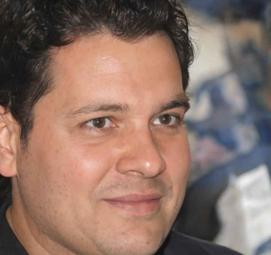 Michael Hoffmann, Gründer und Leiter von Uranosiora